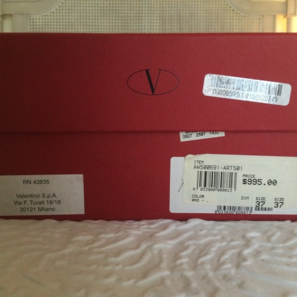 VALENTINO, size 37, black satin with rhinestone bows - Picture 5 of 8